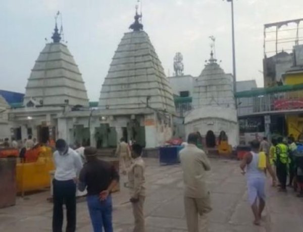 सावन की दूसरी सोमवारी को कांचा जल के साथ ऑनलाइन कराया गया श्रद्धालुओं को दर्शन।