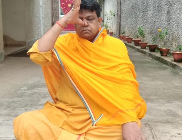 तनावमुक्त जीवन जीने में काफी कारगर है योग : सुधांशु सुमन