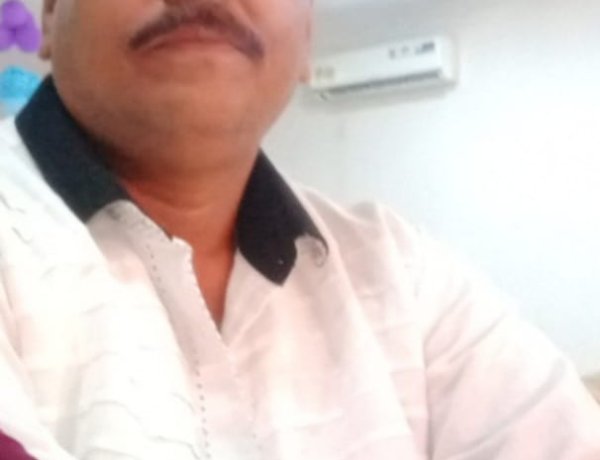 कोरोना काल के कर्मवीर के रूप में रमाशंकर प्रसाद ने बनाई विशिष्ट पहचान