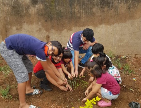 जेसीआई रांची उड़ान ने किया पौधरोपण