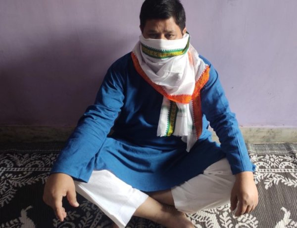 भाजपा नेता अजय राय ने अपने आवास पर किया उपवास