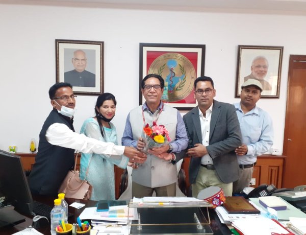 ऑल इंडिया ब्लड बैंक एम्पलाइज एसोसिएशन का प्रतिनिधिमंडल मिला केंद्रीय स्वास्थ्य महानिदेशक से
