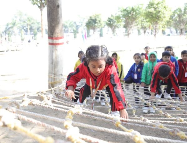 सरला बिरला पब्लिक स्कूल में एडवेंचर कैंप