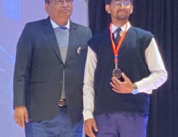 भारतीय राष्ट्रीय गणित ओलंपियाड (INMO) में जे०वी०एम० श्यामली के छात्र स्थित प्रज्ञ का चयन