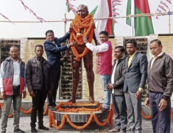 मरंग गोमके जयपाल सिंह मुंडा के साथ हुआ ऐतिहासिक अन्याय: प्रभाकर नाग