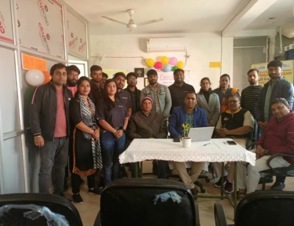 CODELINES APP: IT में नये अवसर लेकर आया है