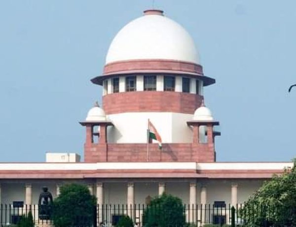 एक गंभीर मसले पर सुप्रीम कोर्ट का मुंह मोड़ लेना…