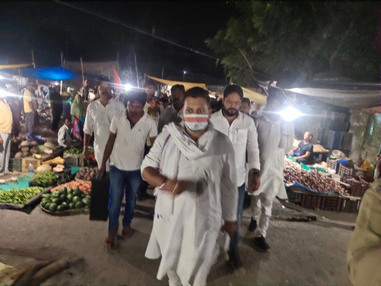 बेरमो में यूथ कांग्रेस ने पदयात्रा कर कांग्रेस प्रत्याशी अनूप सिंह को जिताने की अपील की