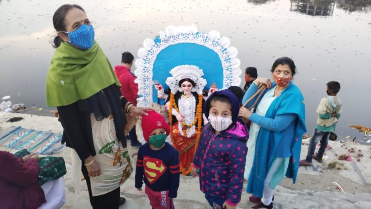 अनंतपुर-निवारणपुर जगधात्री पूजा समिति ने किया प्रतिमा विसर्जित