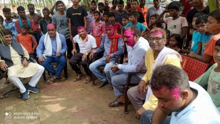 टिकारी प्रखंड के नेपा पंचायत से संजु देवी मुखिया पद पर जीत दर्ज की