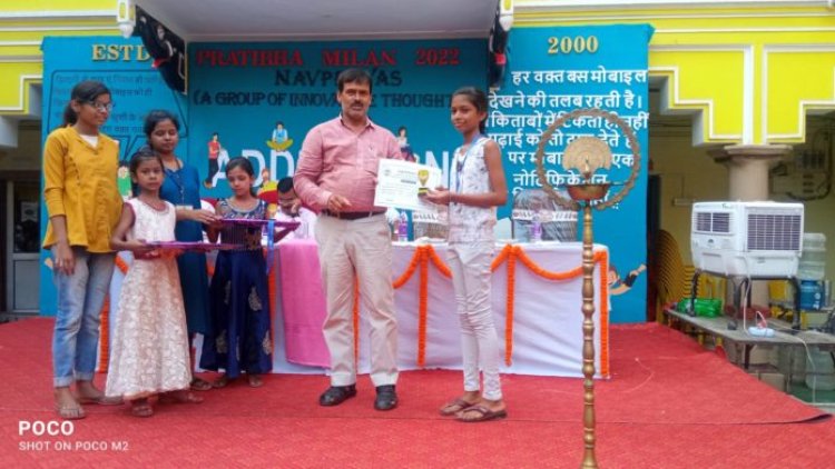 पटवाटोली दुर्गा स्थान में प्रतिभा मिलन समारोह सम्पन्न