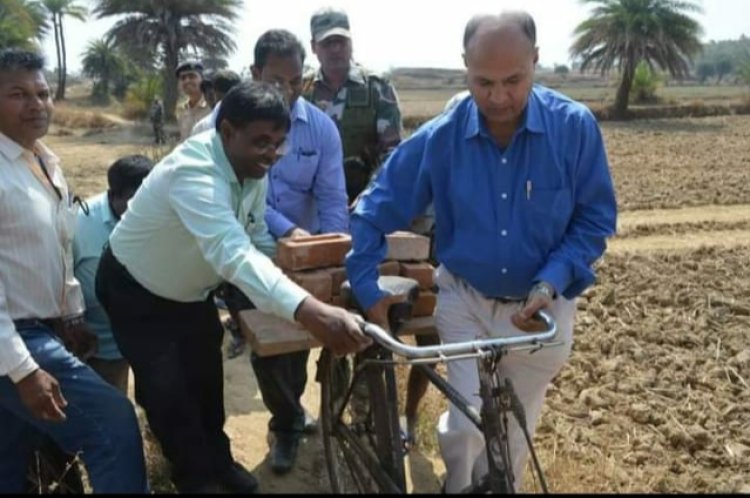 जनहित की योजनाओं को अमलीजामा पहनाने के प्रति कृत संकल्पित हैं आईएएस अधिकारी जटाशंकर चौधरी:विनय मिश्रा