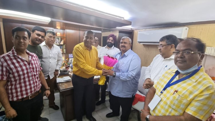 मिठाई और नमकीन निर्माण क्षेत्र को भी मिले उद्योग का दर्जा : अश्वनी भाटिया