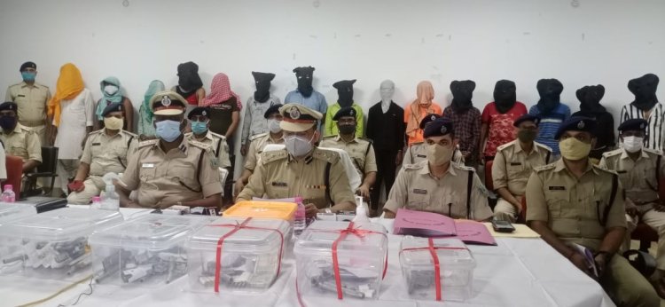 जमशेदपुर पुलिस की बड़ी सफलता,15 अपराधियों को धर दबोचा
