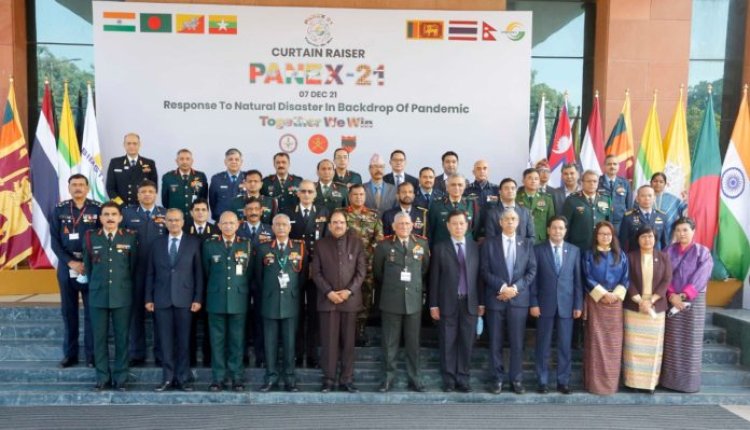 विषाणुजनित महामारी से निबटने के लिए राष्ट्र के संयुक्त दृष्टिकोण की आवश्यकता- रक्षा राज्य मंत्री