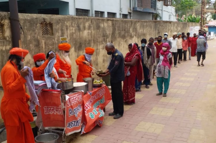 आनंद मार्ग के प्रवर्तक श्रीश्री आनंदमूर्ति की