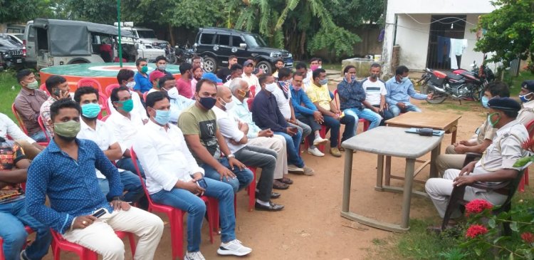 पुनदाग ओपी में आयोजित शांति समिति की बैठक में बोल थाना प्रभारी, अफवाहों से बचें