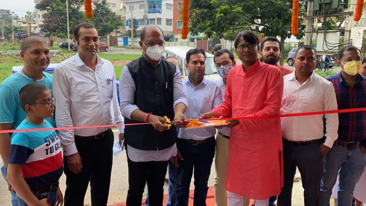 उपमहापौर संजीव विजयवर्गीय ने एवी इंटरप्राइजेज कार्यालय का किया उद्घाटन