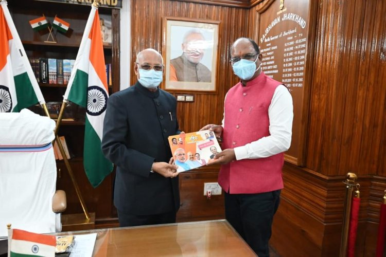 राज्यपाल से मिले उप महापौर संजीव विजयवर्गीय