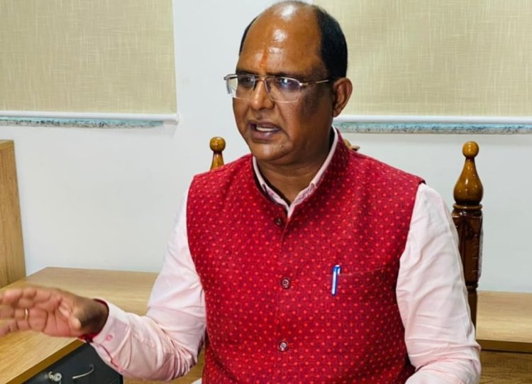 भवनों को तोड़ने से पहले नक़्शे को रेगुलराईज कराने का प्रावधान लाए झारखण्ड सरकार – उप महापौर , राँची