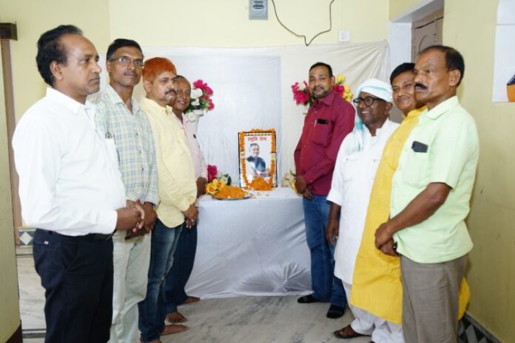 पूर्व उपमुख्यमंत्री सुशील कुमार मोदी के दिवंगत आत्मा की शांति के लिए पटवा टोली मे श्रद्धांजलि सभा का आयोजन किया गया