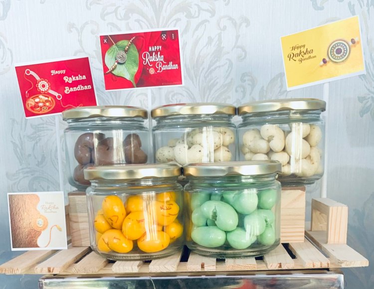 राखी की ख़ुशियाँ और काजू के स्पेशल चॉकलेट्स – खूब जमेगी जोड़ी
