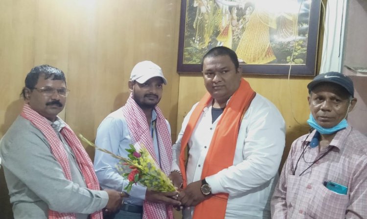 बीमा अभिकर्ता भी समाज के अभिन्न अंग : युवराज पासवान