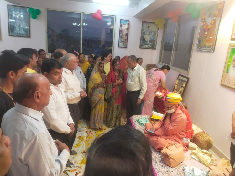 होली मिलन महोत्सव मनाने रांची पहुंचे स्वामी सदानंद जी महाराज, अधर्म पर सदा धर्म की ही जीत होती है: स्वामी सदानंद महाराज