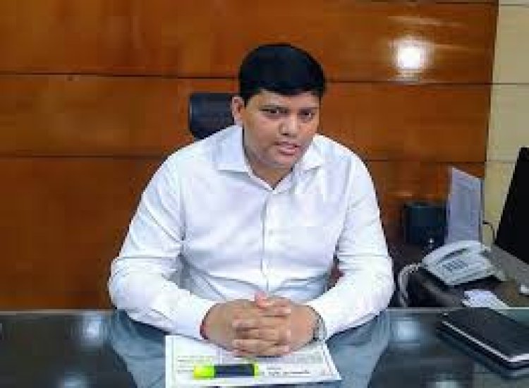 लॉक डाउन में “प्राईवेट स्कूल” फीस एवं बस का किराया ना ले- डीसी धनबाद