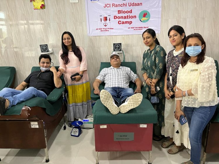 जेसीआई रांची उड़ान ने सेवा सदन में रक्तदान शिविर आयोजित किया