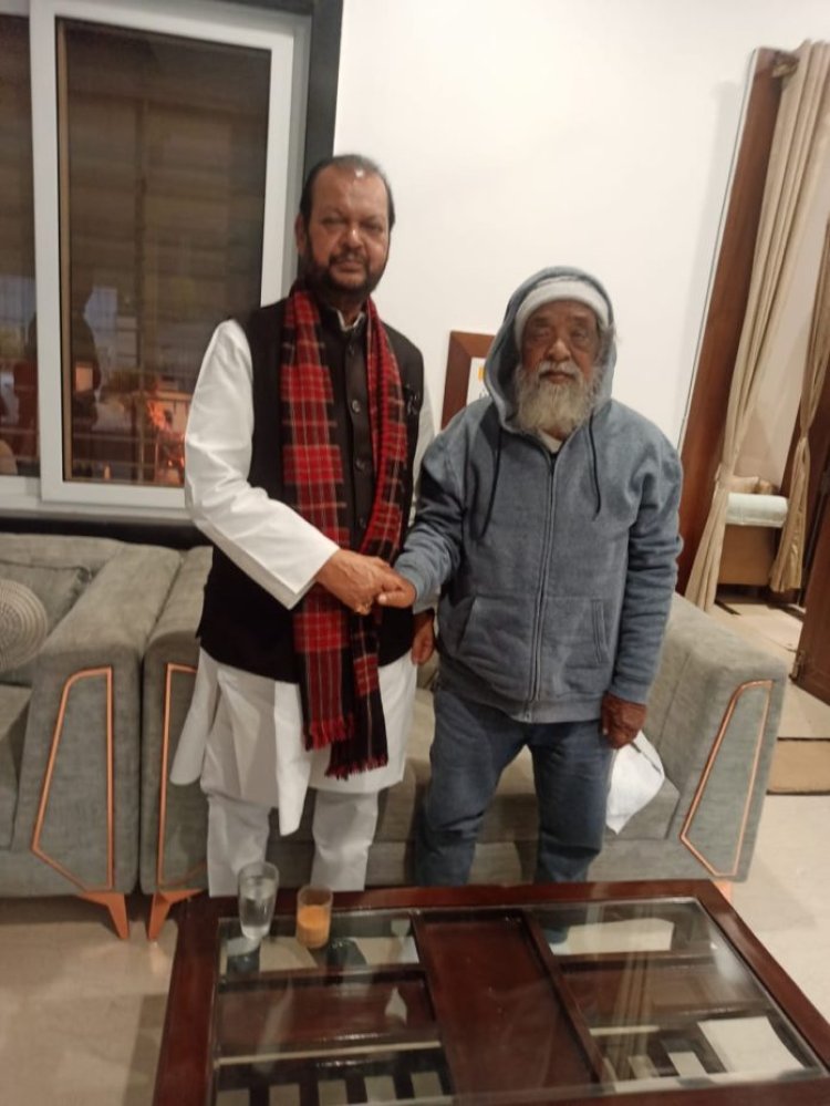 दिशोम गुरू शिबू सोरेन से मिले सुबोधकांत सहाय, दी नववर्ष की शुभकामनाएं