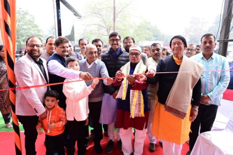 सिंह मोड़ में खुला किलर और जाॅकी का शोरूम