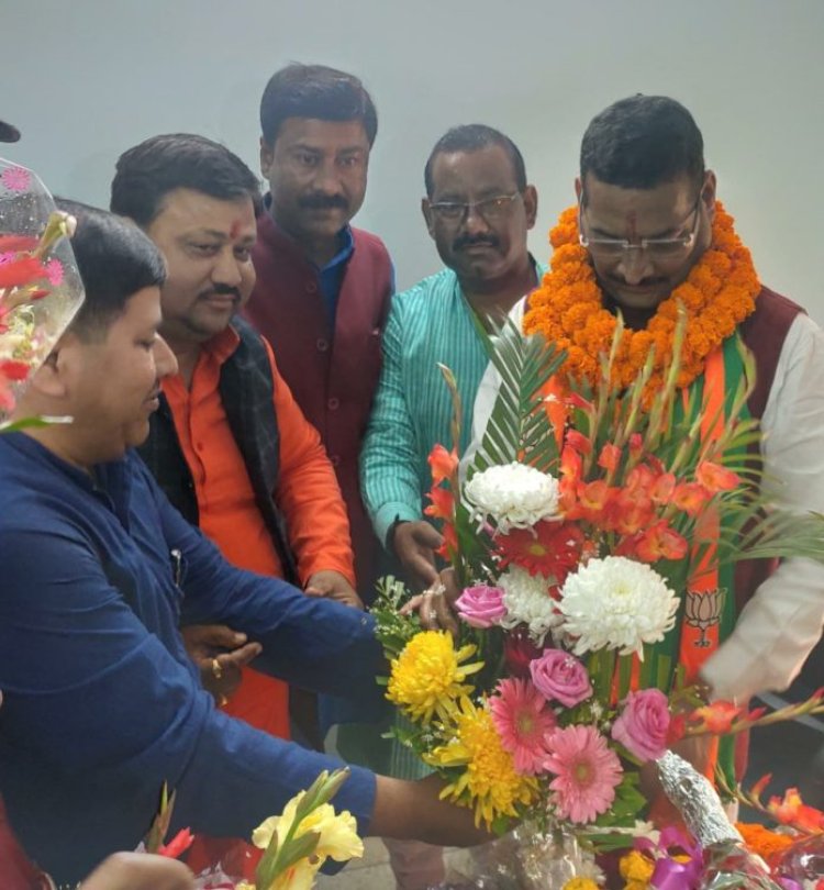 दीपक प्रकाश के भाजपा प्रदेश अध्यक्ष बनने पर अजय राय ने दी बधाई