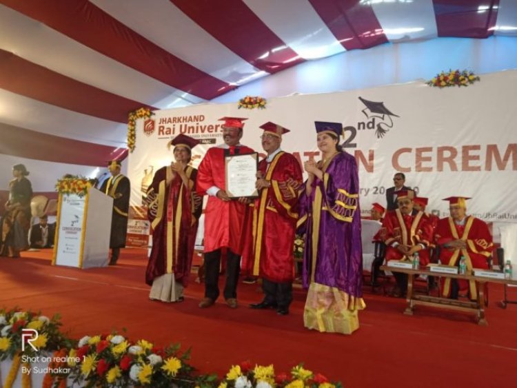 एचईसी के निदेशक राणा सुभाशीष चक्रवर्ती पीएचडी की उपाधि से सम्मानित