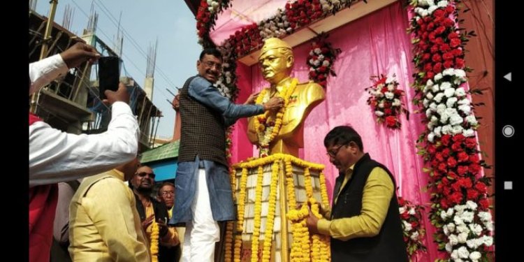 नेताजी की अदमकद प्रतिमा का निमार्ण होगा : संजय सेठ