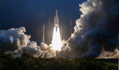 ISRO ने रचा इतिहास, देश का सबसे ताकतवर संचार सैटेलाइट GSAT-30 सफलतापूर्वक लॉन्च, जानिए खास बातें