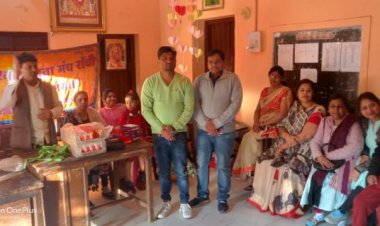 जरूरतमंदों के बीच मारवाड़ी युवा मंच ने किया गर्म कपड़ों का वितरण,मंच का लक्ष्य अंतिम व्यक्ति तक जरूरत का सामान पहुंचाना- नीरू अग्रवाल