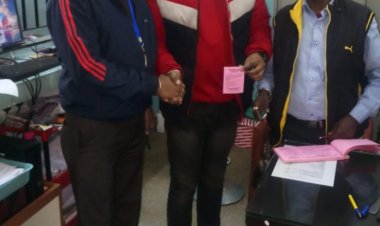 छात्र नेता आदर्श मलिक ने मृत्योपरांत नेत्रदान करने का लिया निर्णय झारखंड आई बैंक, बरियातु में भरा डोनर कार्ड