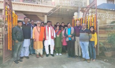 आयोजन समिति व शिष्यों ने मेहता जी को दी विदाई