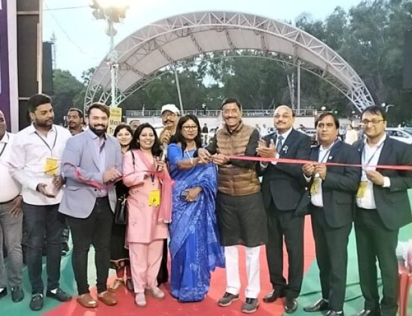 मोहराबादी मैदान में इंडिया इंटरनेशनल मेगा ट्रेड फेयर का शुभारंभ
