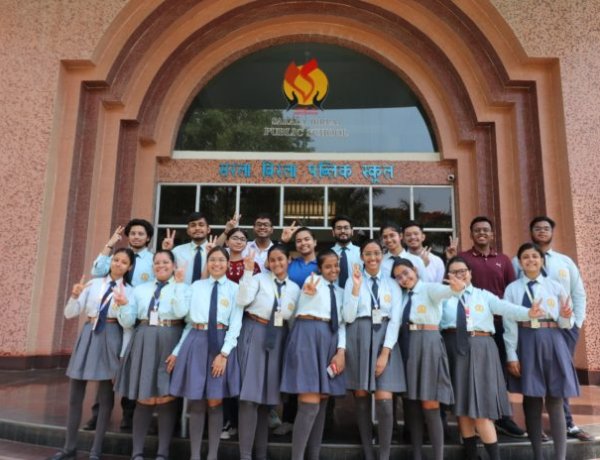 सरला बिरला ने AISSCE – 2023 में इतिहास रचा