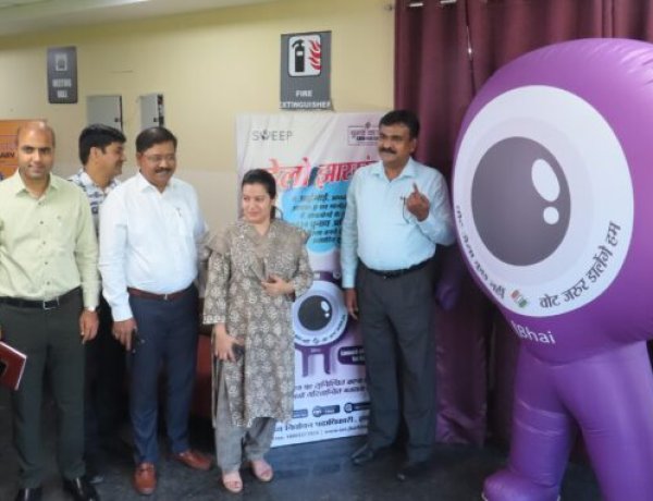 song-and-i-bhai-muscat-will-make-voters-aware