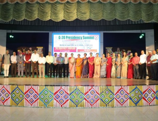 सरला बिरला पब्लिक स्कूल में जी20 प्रेसीडेंसी समिट का उद्घाटन