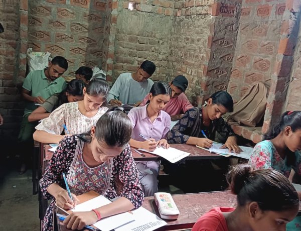 एवीबीपी मानपुर नगर इकाई द्वारा राष्ट्रीय विद्यार्थी दिवस पर क्विज प्रतियोगिता में छात्र-छात्राओं ने दिखाया जलवा