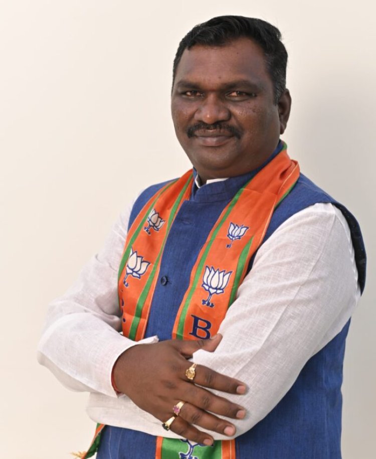 शपथ ग्रहण के ठीक पहले वैद्यनाथ राम का नाम काटना अनुसूचित समाज के साथ ठगी : अमर कुमार बाउरी