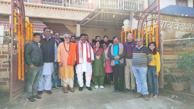 आयोजन समिति व शिष्यों ने मेहता जी को दी विदाई