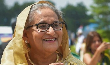 बांग्लादेश में तख्तापलट के बाद गाजियाबाद के हिंडन एयरबेस पर उतरा शेख हसीना का विमान, भारत से लंदन रवाना होने के आसार