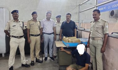 हटिया रेलवे स्टेशन पर आरपीएफ ने 10 किलो गांजा ज़ब्त किया