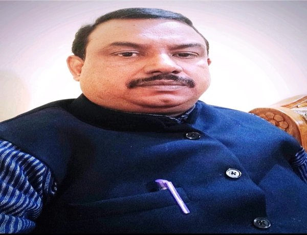 भाजपाई पहले तिरंगे का सम्मान करना सीखें न कि राजनीति करें : कैलाश यादव