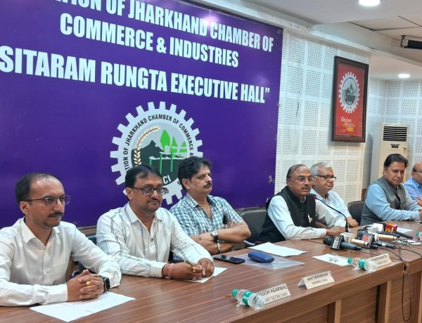 जनविरोधी बिजली वितरण निगम अब सरकार विरोधी हरकतों पर उतरी : झारखंड चैंबर